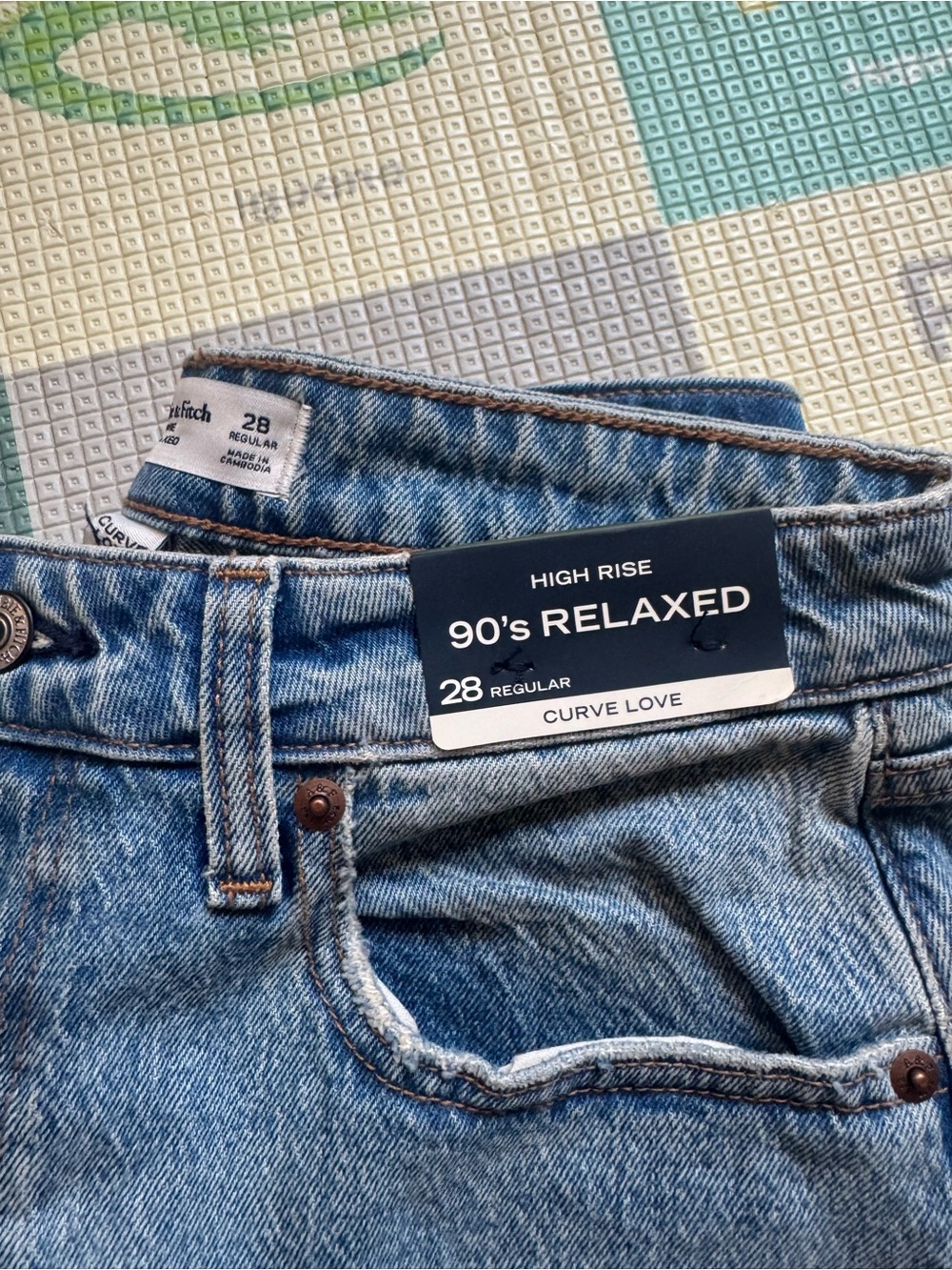 High-Rise 90's Relaxed Women’s Jeans - Blue - 28 Regular